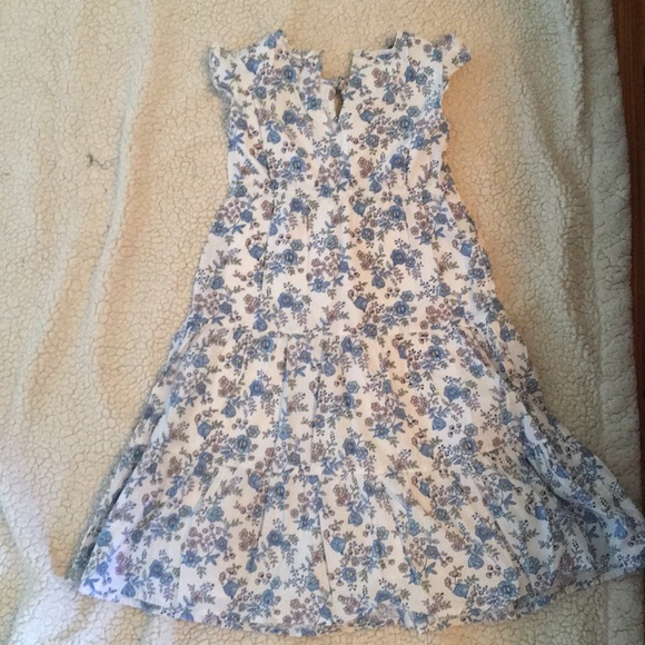 Dress - Picture 2 of 4